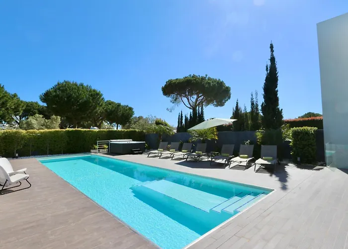 Pinheiro Cd 84 - Cleverdetails Villa Vilamoura